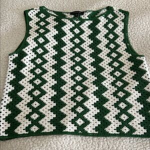 Ann Taylor Sleeveless Geo Crochet Shell Size PL